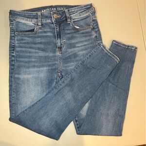 American Eagle Outfitters Women's Light Blue Skinny Jeans size 10 Regular